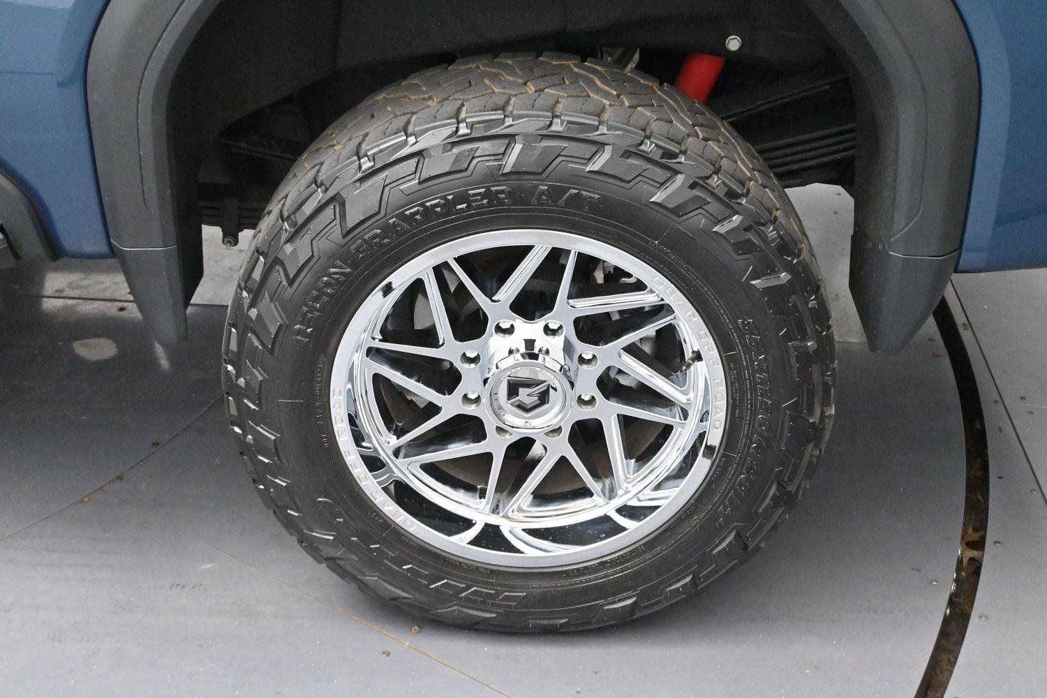 Used 2024 Downpour Metallic GMC Denali image 33