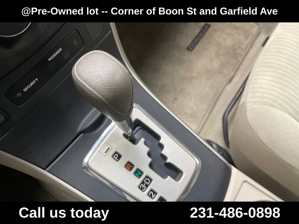 Used 2010 Gray Toyota LE image 23