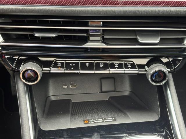 2026 Chevrolet Traverse Z71 - Photo 19