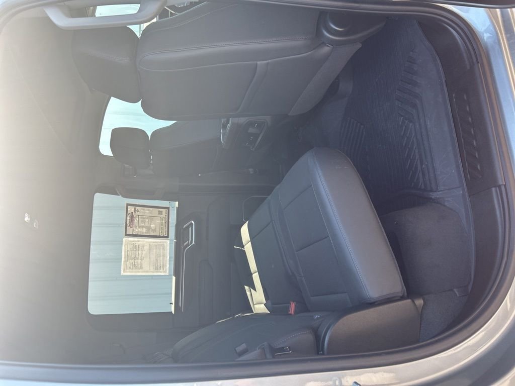 Used 2025 Gray Chevrolet LT image 18