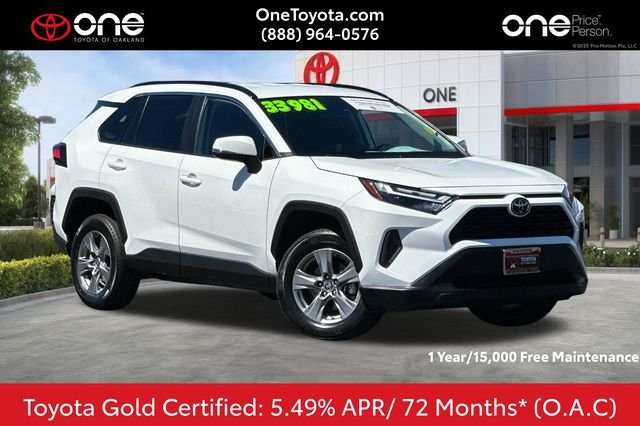 2025 Toyota RAV4 XLE
