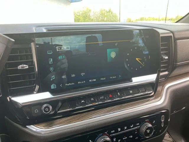 2024 Chevrolet Silverado 1500 LT - Photo 13