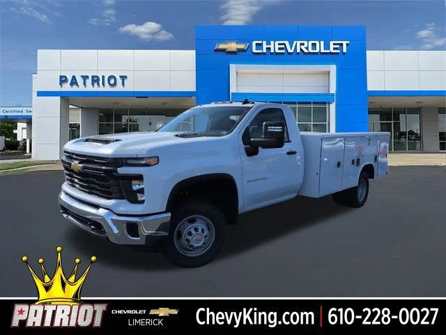 2025 Chevrolet Silverado 3500 HD Chassis Cab Work Truck