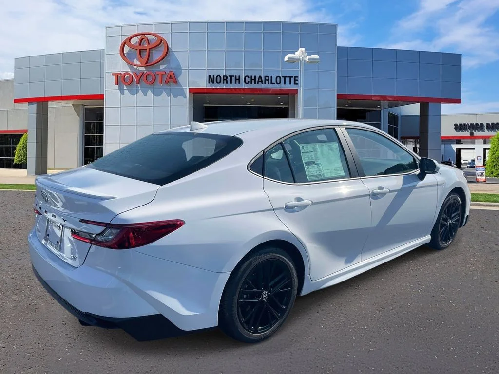 New 2026 Ice Cap Toyota SE image 8