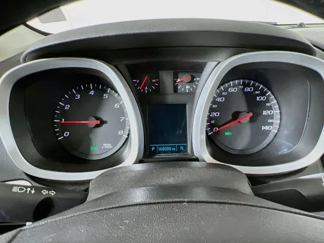 Used 2013 Silver Chevrolet LS image 14