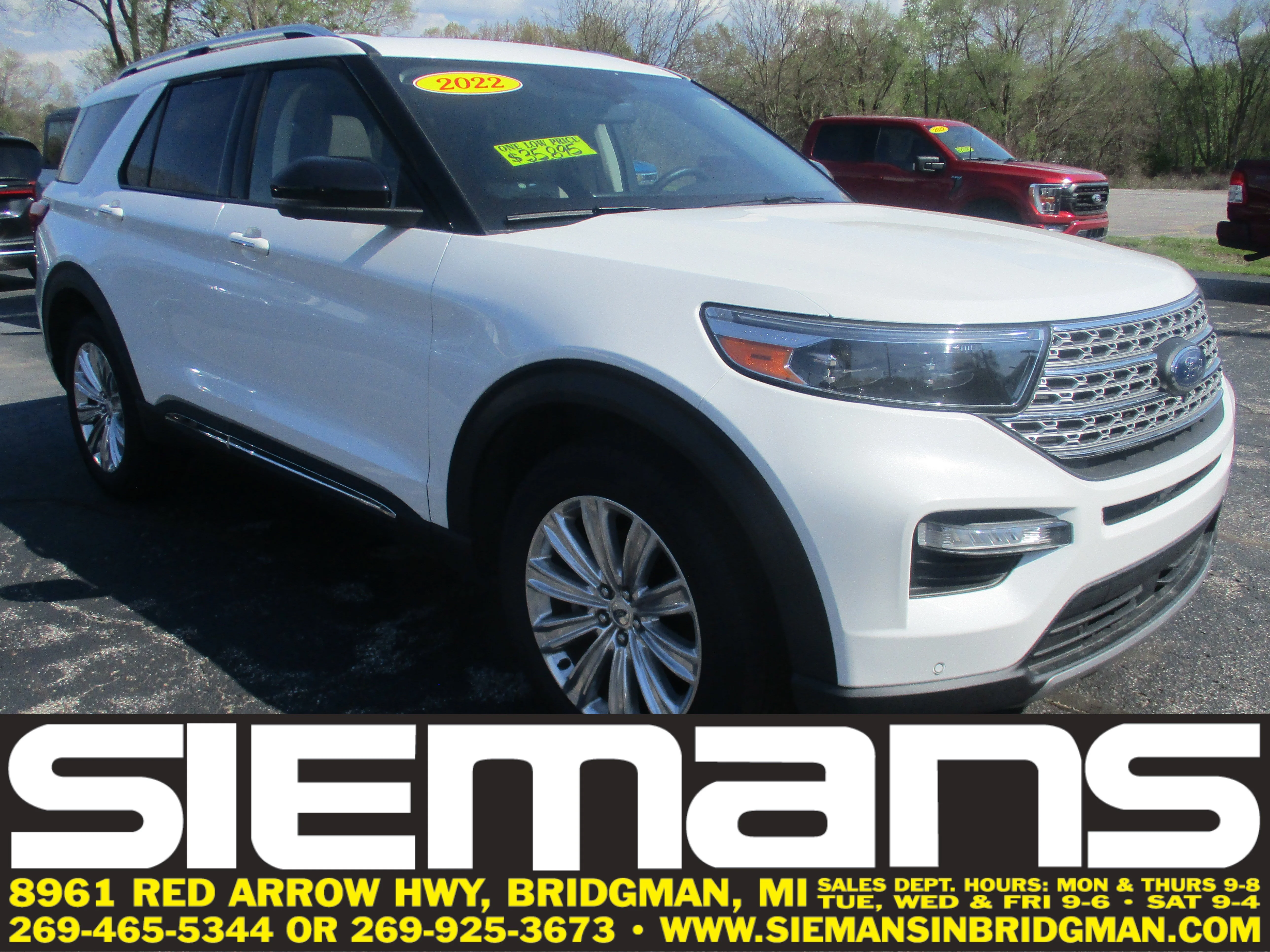 2022 Ford Explorer Limited 4WD's photo