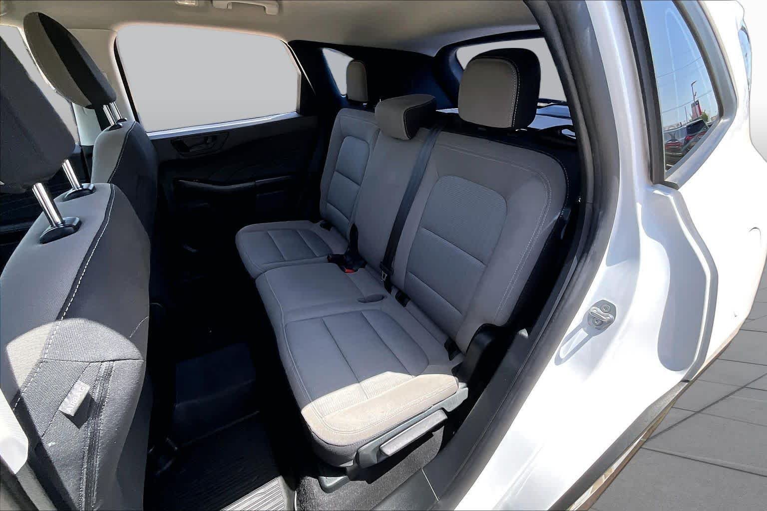 Used 2022 Oxford White Ford S image 20