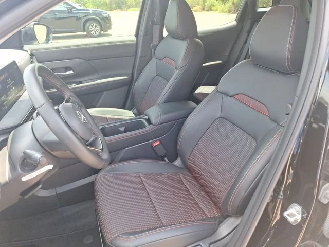 Certified Used 2025 Black Nissan SR image 10