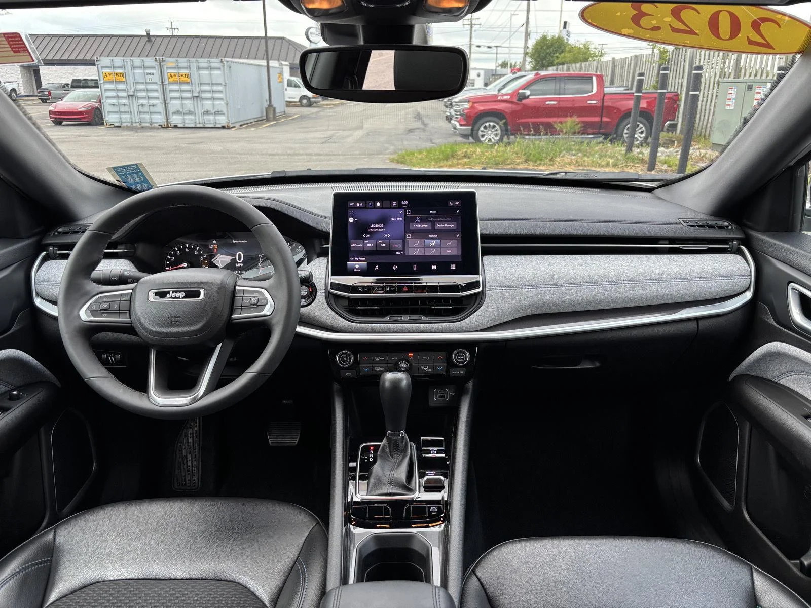 Used 2023 Bright White Clearcoat Jeep Latitude image 11