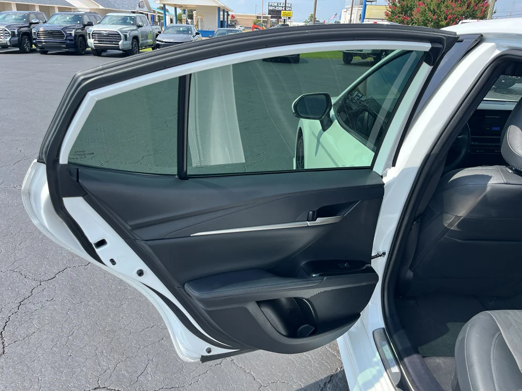Certified Used 2025 Wind Chill Pearl Toyota XSE image 24