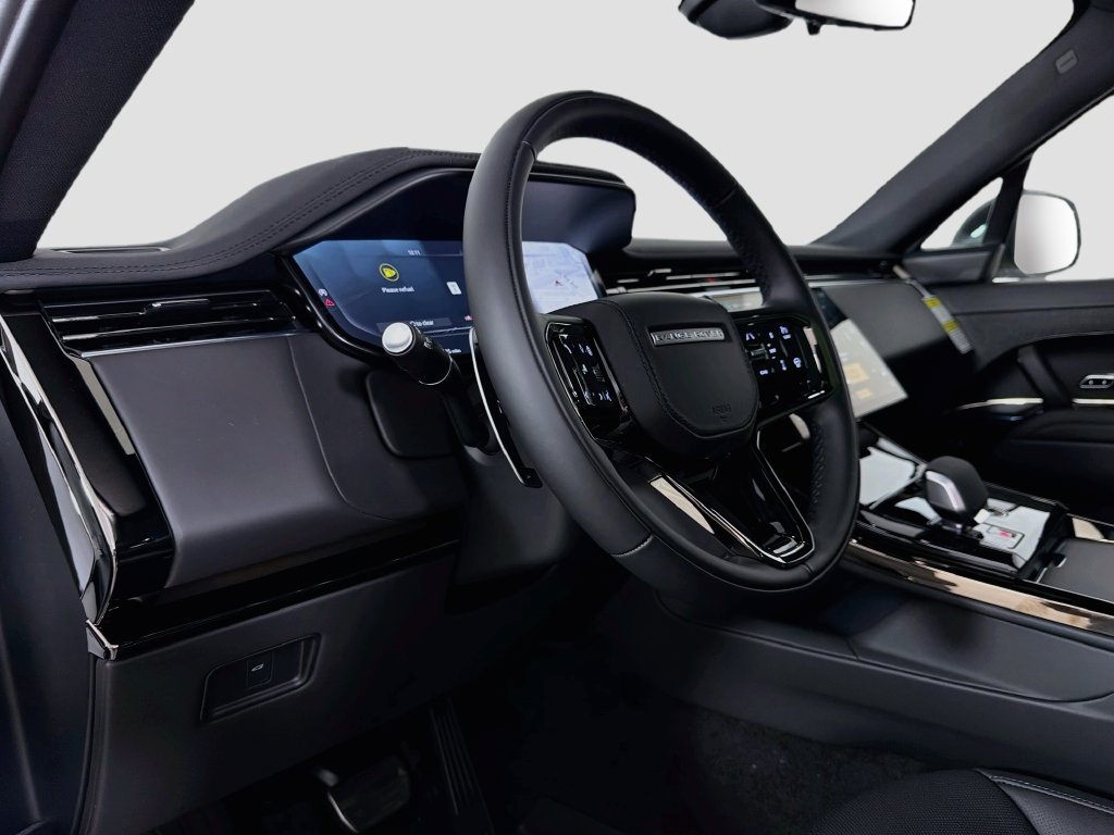 New 2027 Fuji White Land Rover Dynamic SE image 9