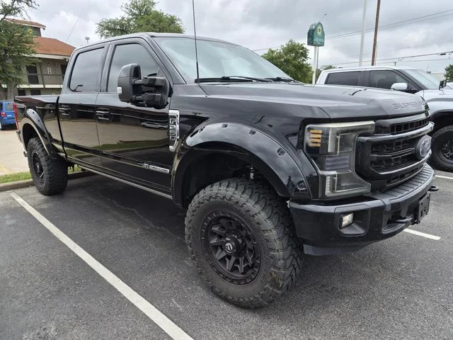 2022 Ford F-250 Lariat 4x4 Crew Cab 6-3/4' Box's photo