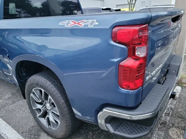 2024 Chevrolet Silverado 1500 LT - Photo 8