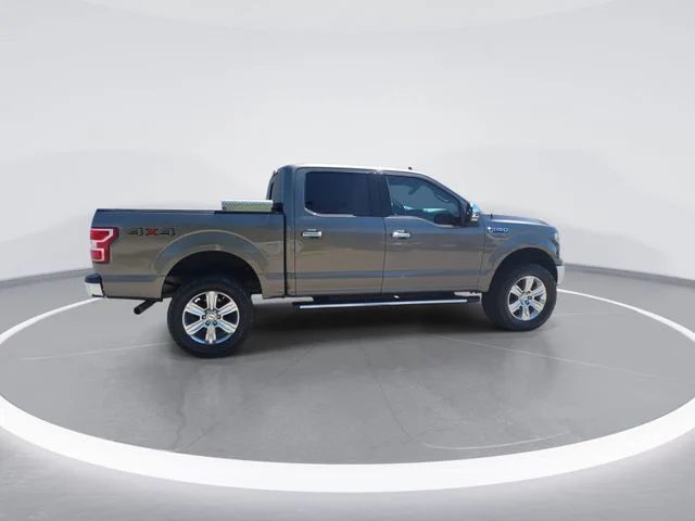 Used 2019 Gray Ford XLT image 9
