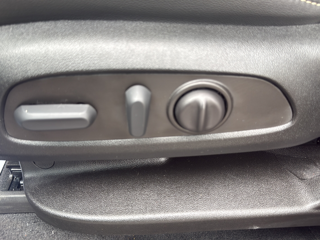 Used 2023 Gray Chevrolet LT Leather image 25