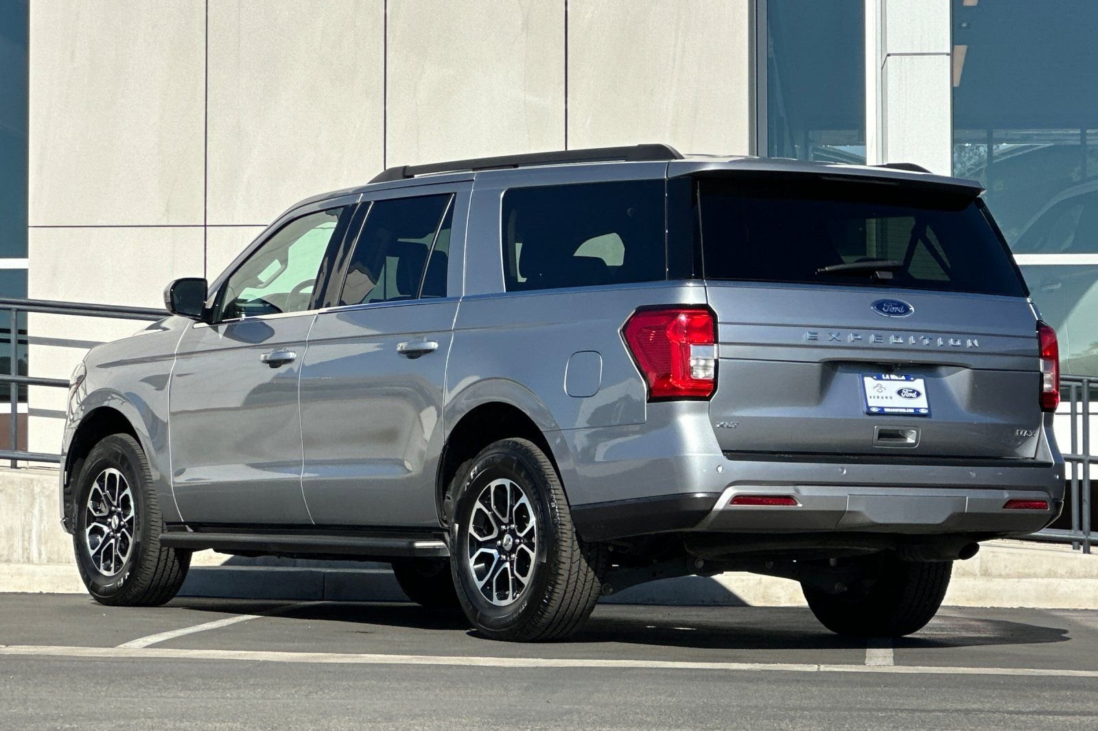 2024 Ford Expedition XLT