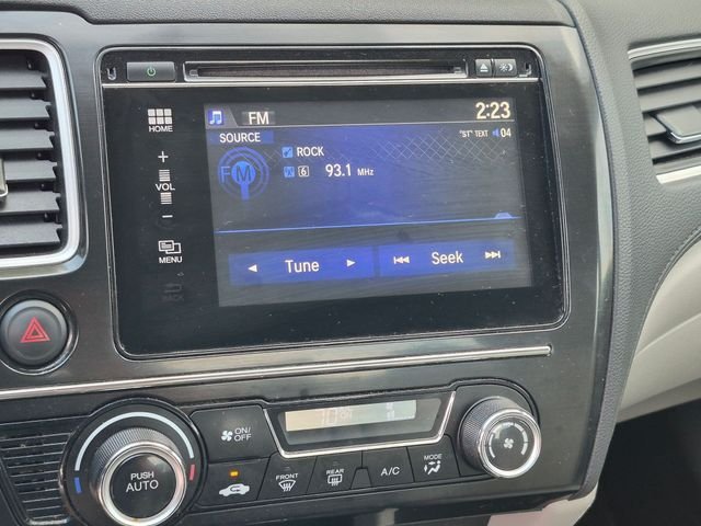 Used 2014  Honda EX image 18