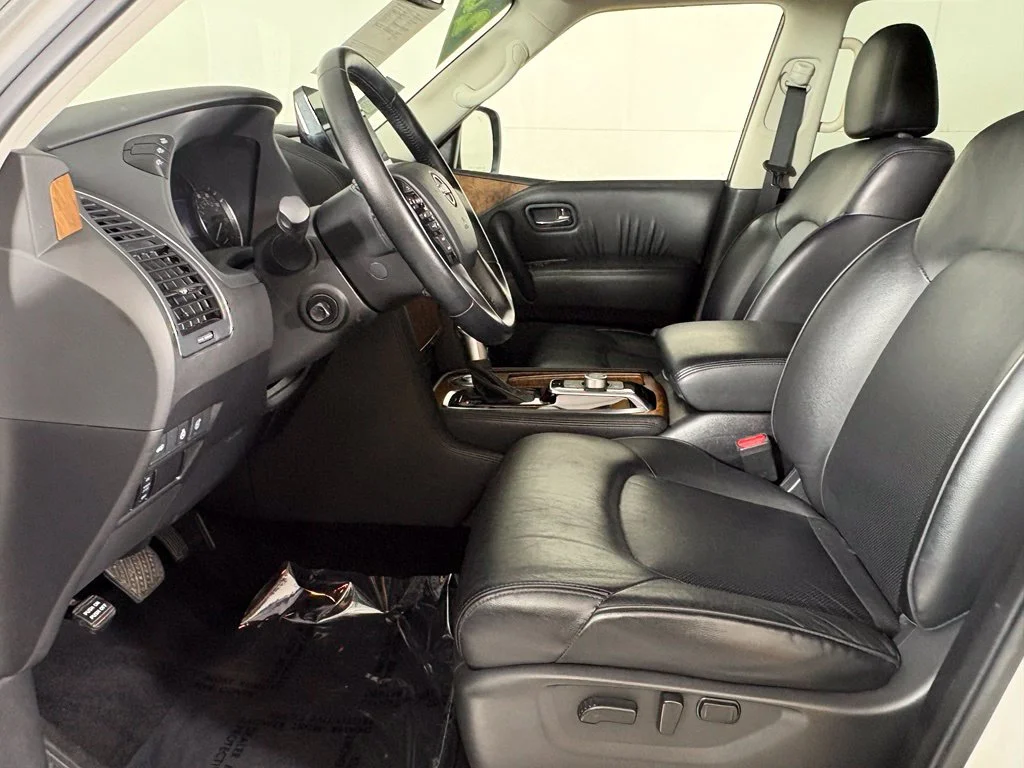 Used 2024 Silver Nissan SL image 20