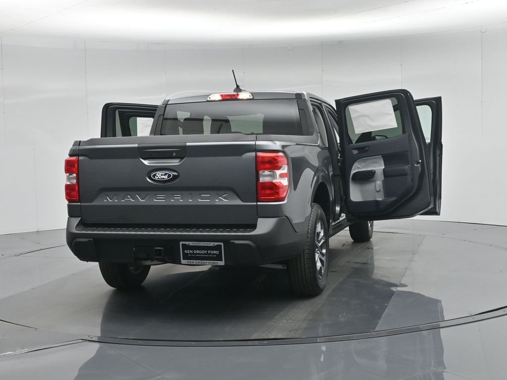 New 2026 Carbonized Gray Metallic Ford XLT image 53