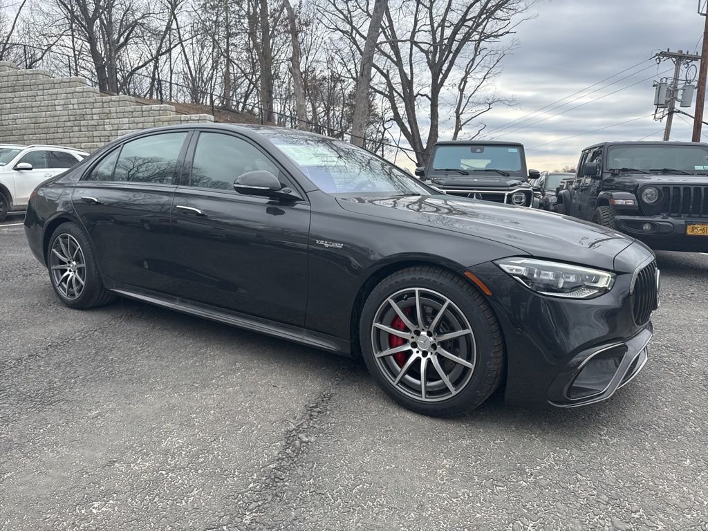 2025 Mercedes-Benz S-Class S 63 - Photo 9