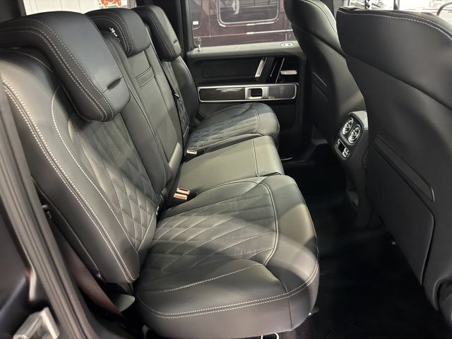 New 2026 MANUFAKTUR Night Black Magno Mercedes-Benz AMG® G 63 SUV image 5
