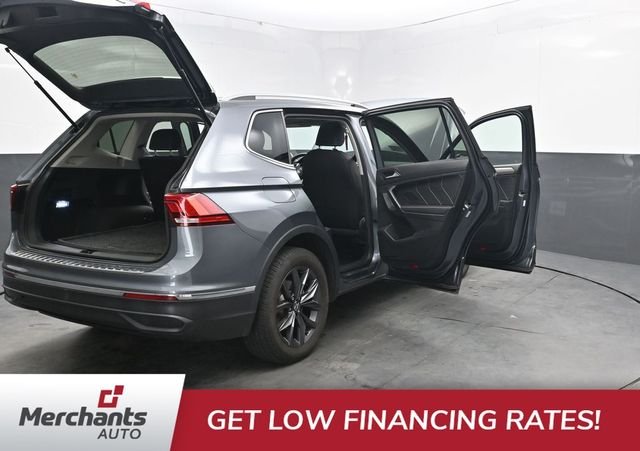 Used 2023 White Volkswagen 2.0T SE image 47