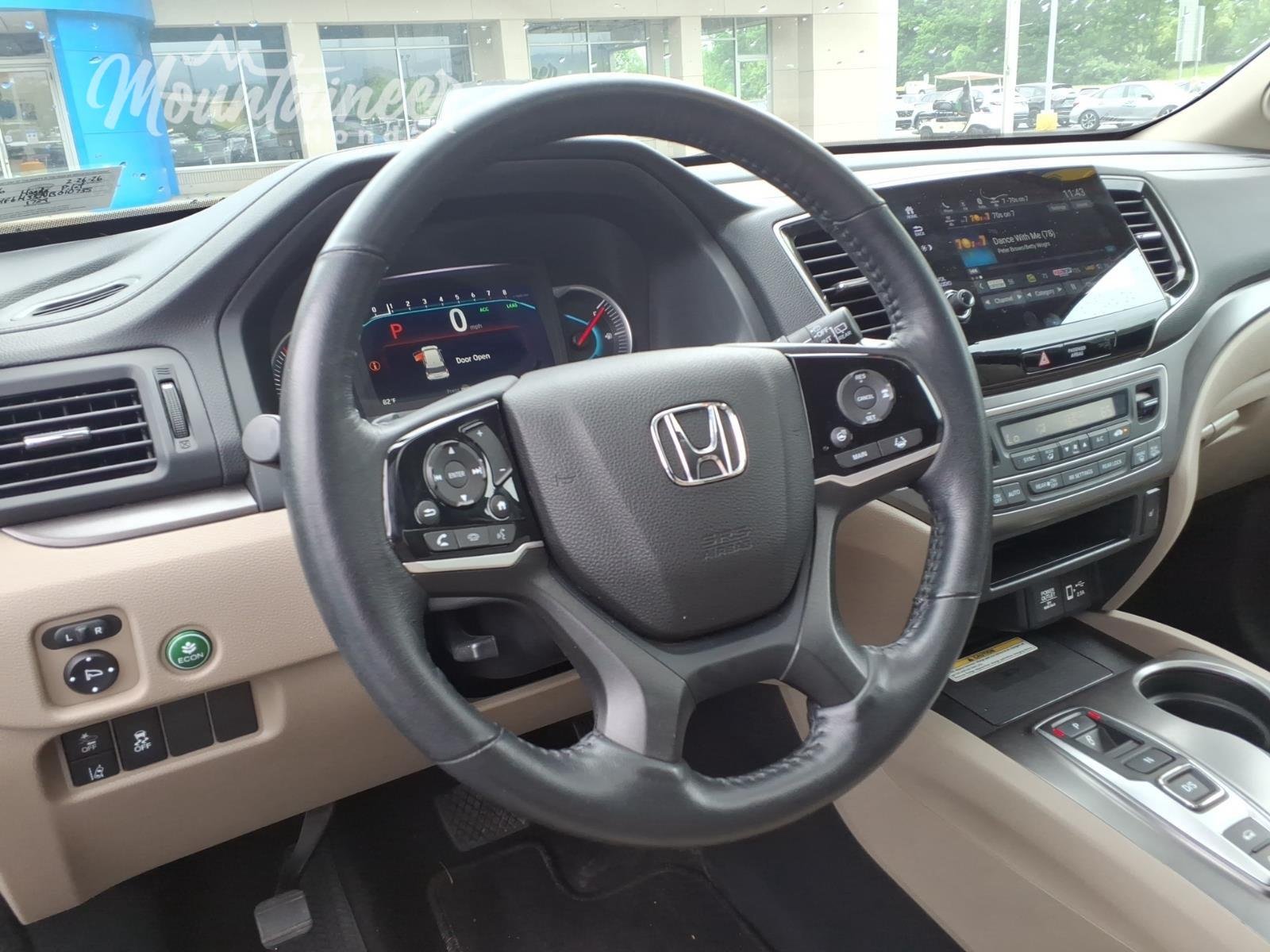Used 2022 Deep Scarlet Pearl Honda SPECIAL EDITION AWD image 11