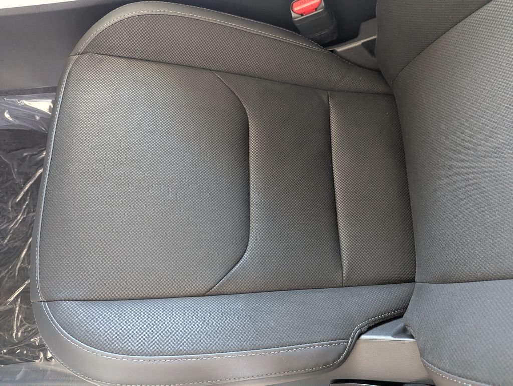 New 2026 Rhodium White Metallic Mazda 2.5 S Preferred AWD image 10
