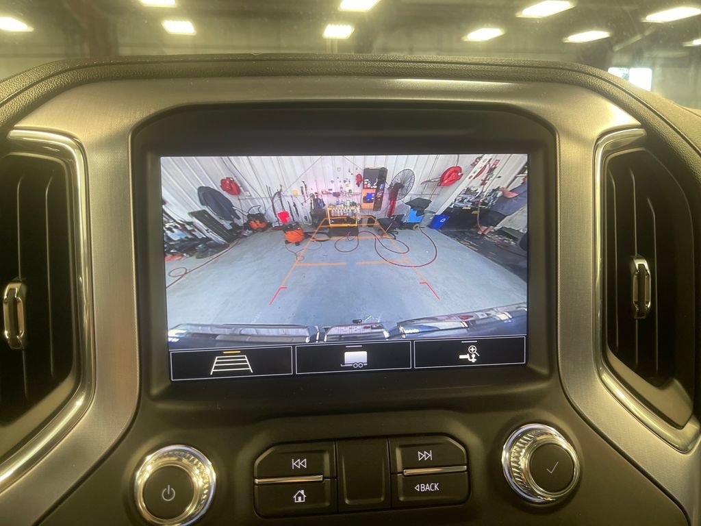 Used 2020 QUICKSILVER METALLIC GMC SLT image 25