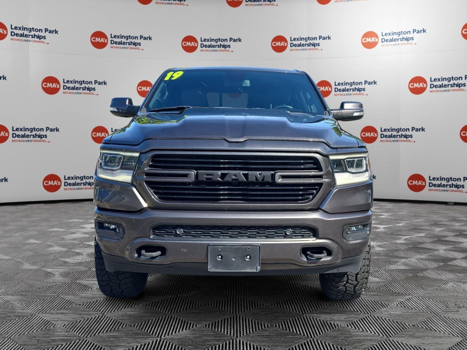 Used 2019 Granite Crystal Metallic Clearcoat Ram Big Horn/Lone Star image 2