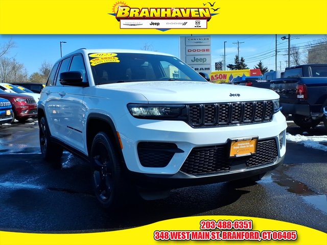 CERTIFIED 2023 JEEP GRAND CHEROKEE ALTITUDE X 4WD
