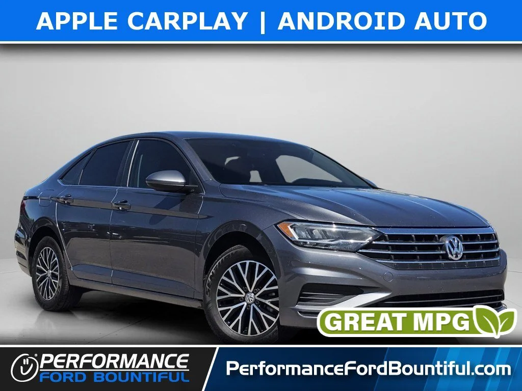 Used 2021 Platinum Gray Metallic Volkswagen 1.4T S image 1