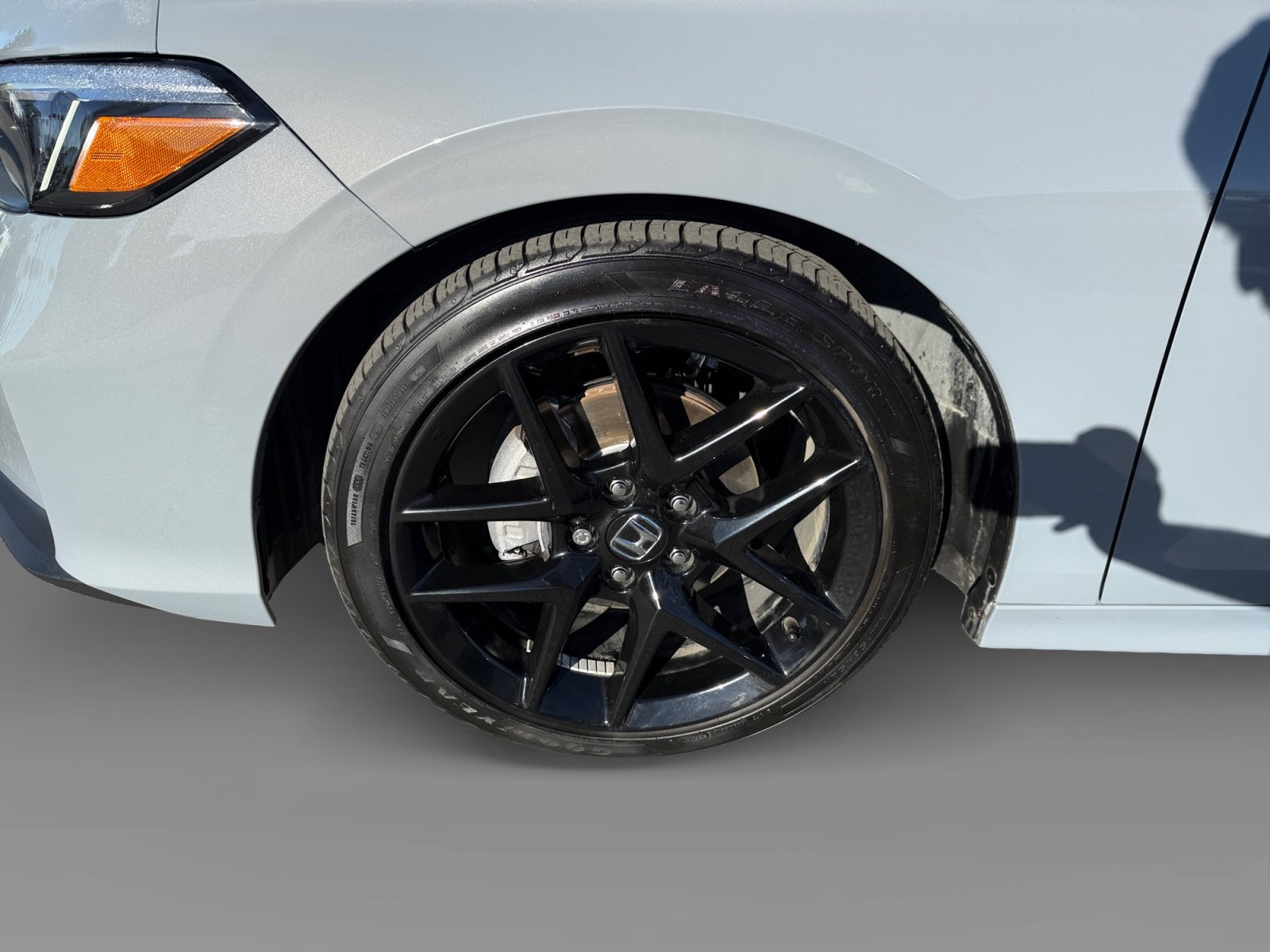 2025 Honda Civic Sport - Photo 29