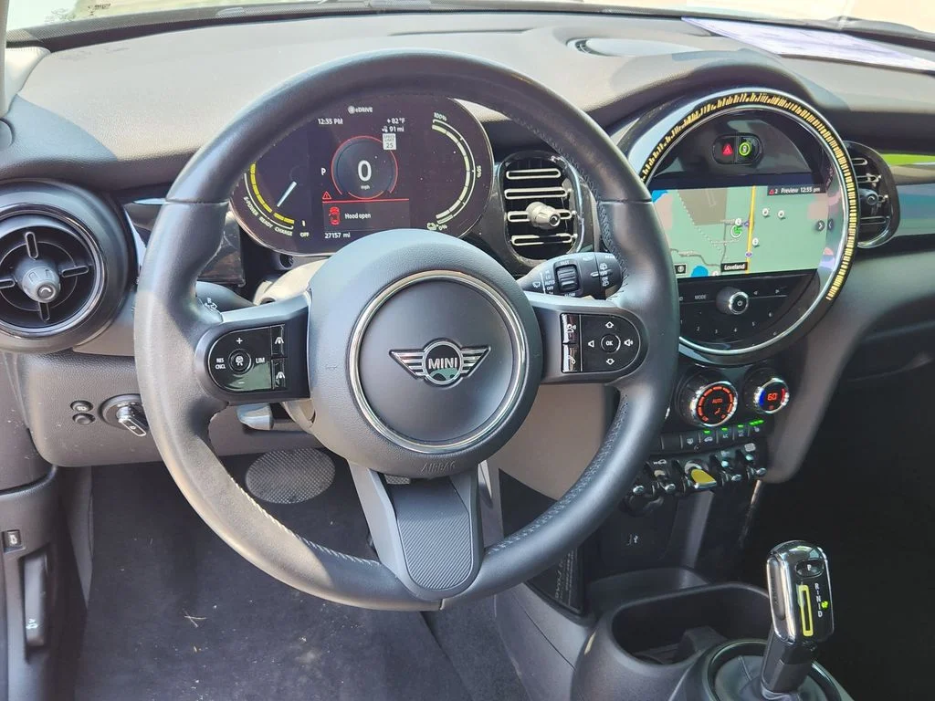 Certified Used 2022 British Racing Green MINI Cooper SE image 9