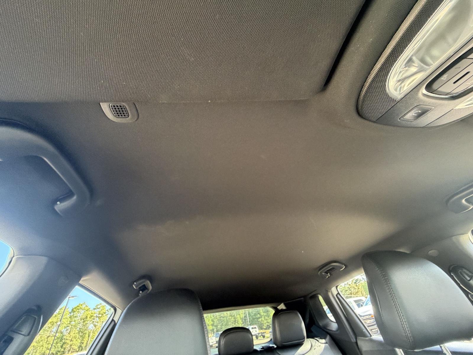 Used 2025 Bright White Clearcoat Jeep Limited image 21