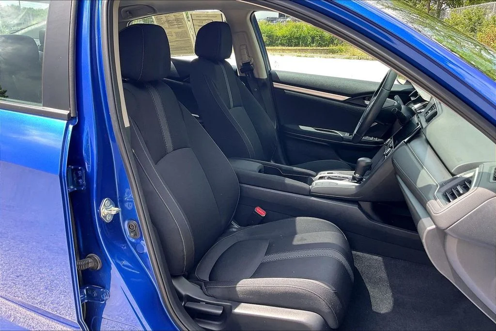 Used 2016 Blue Honda EX image 6