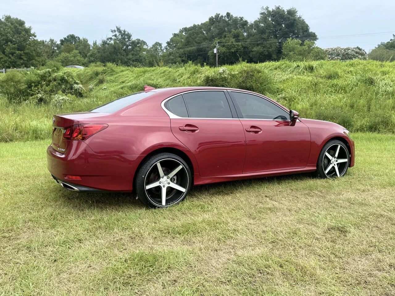 Used 2015 Red Lexus Base AWD 4dr Sedan image 5