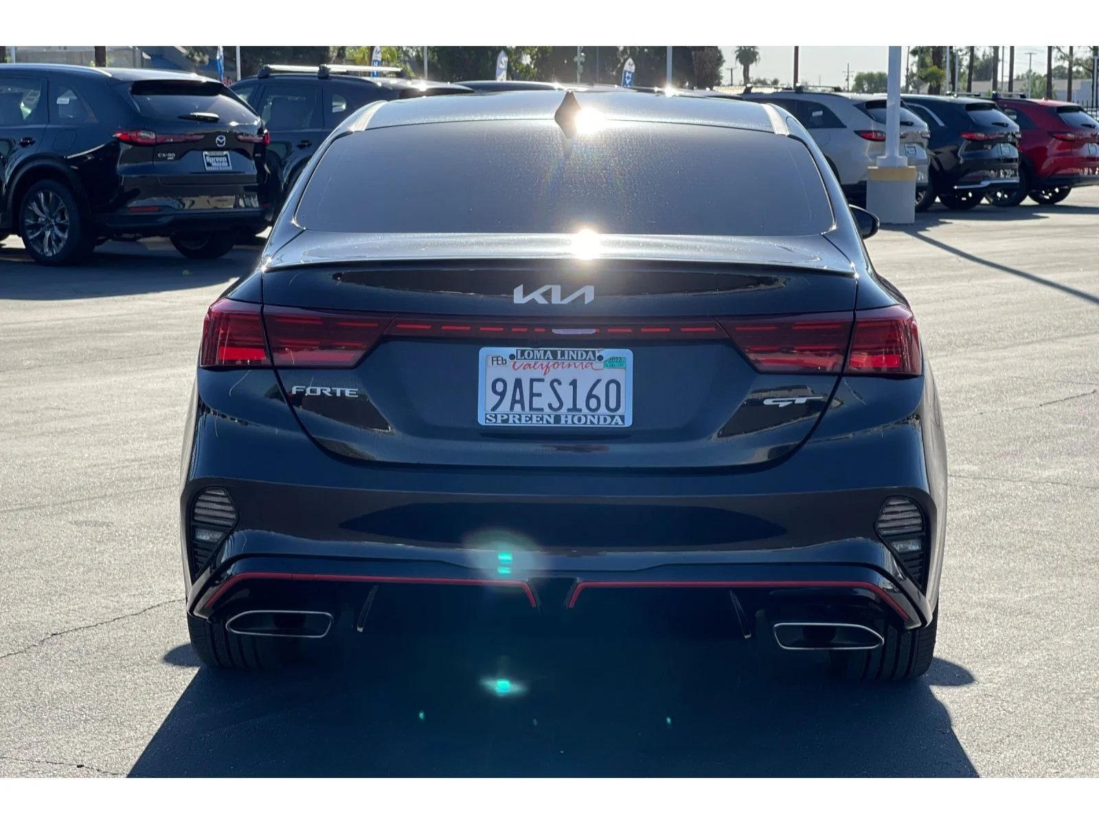 Used 2022 Aurora Black Kia GT image 4
