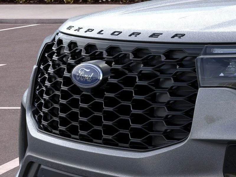 New 2026 Carbonized Gray Metallic Ford ST-Line image 33