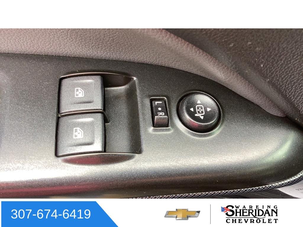 Used 2020 BLACK Chevrolet 4WD Z71 image 25