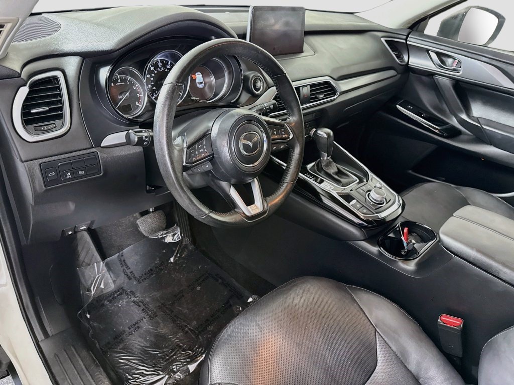 Used 2020 Snowflake White Pearl Mica Mazda Touring image 19