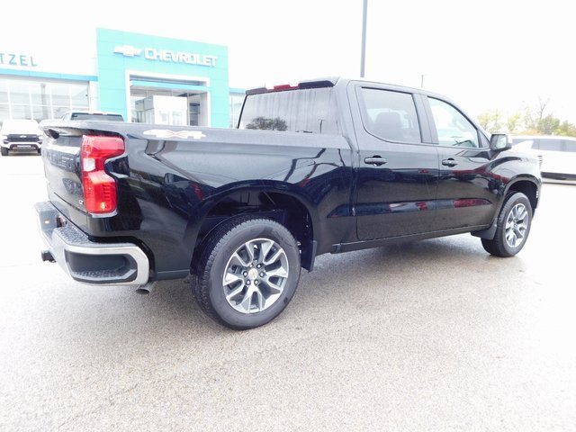 2026 Chevrolet Silverado 1500 LT photo 3