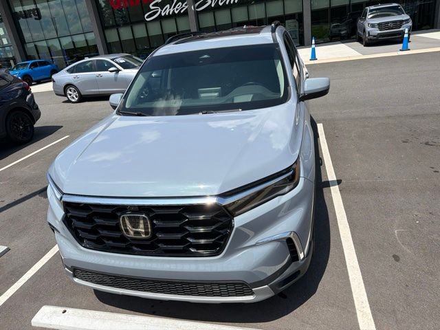 Certified Used 2023 Sonic Gray Pearl Honda Elite image 7