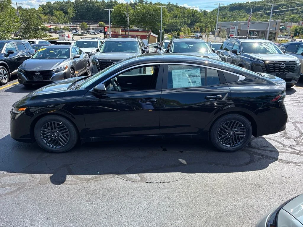 2026 Nissan Sentra SV - Photo 4