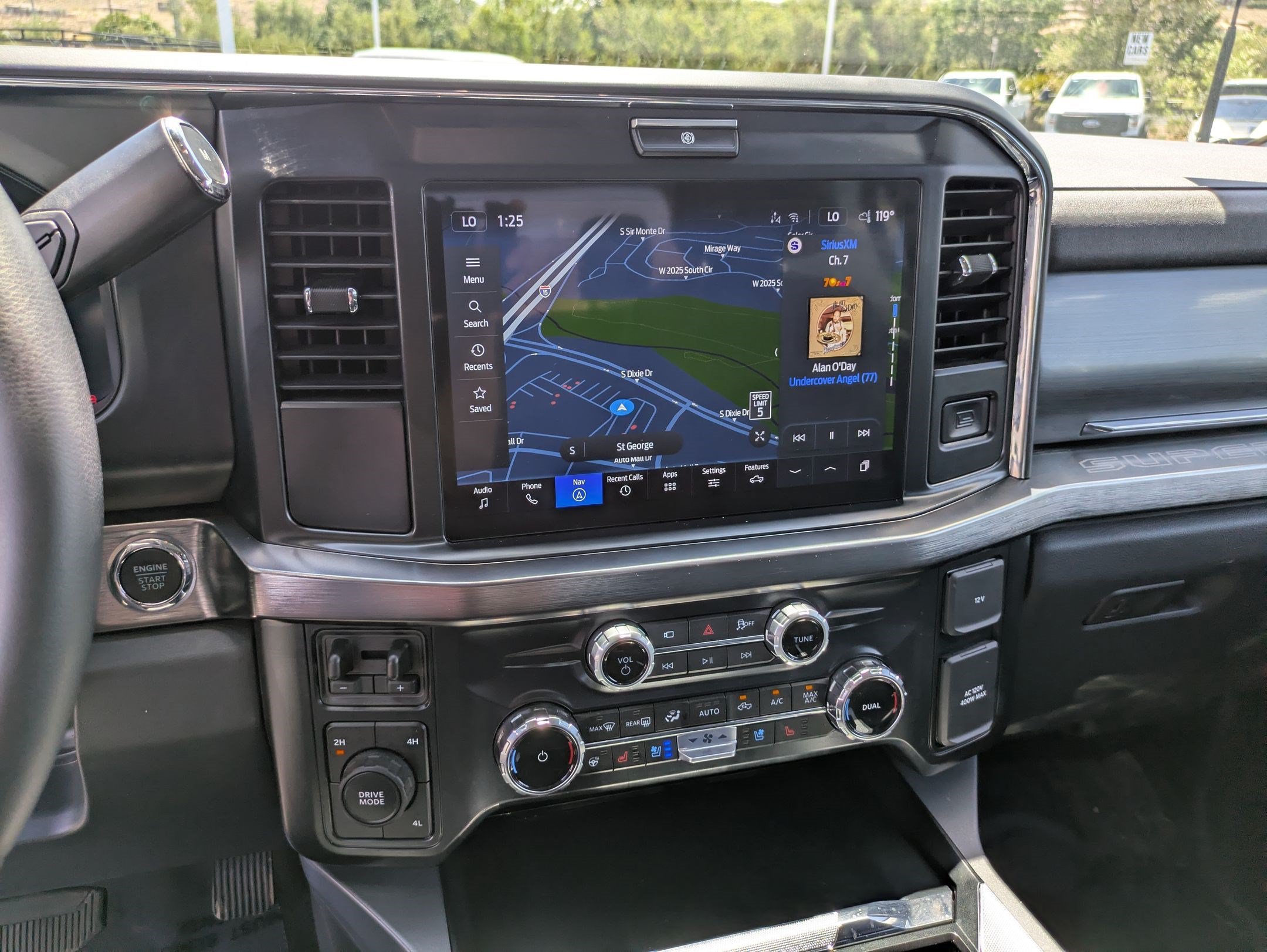 Certified Used 2025 Black Metallic Ford LARIAT image 24