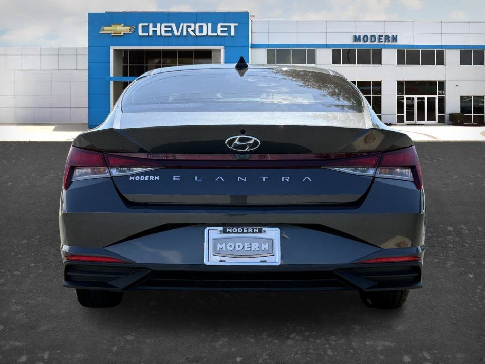 Used 2023 Portofino Gray Hyundai SEL image 4