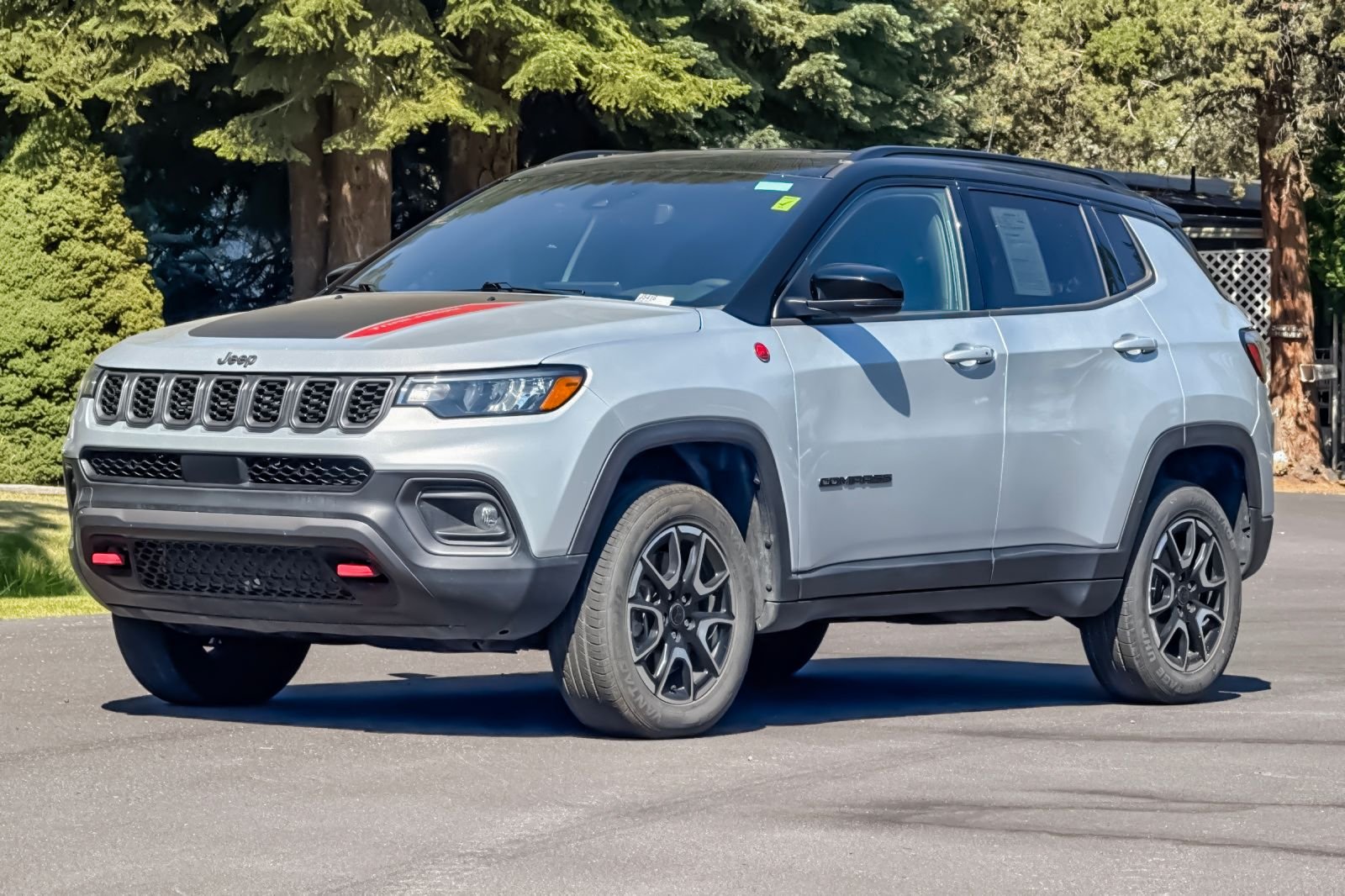 2025 Jeep Compass Trailhawk - Photo 9