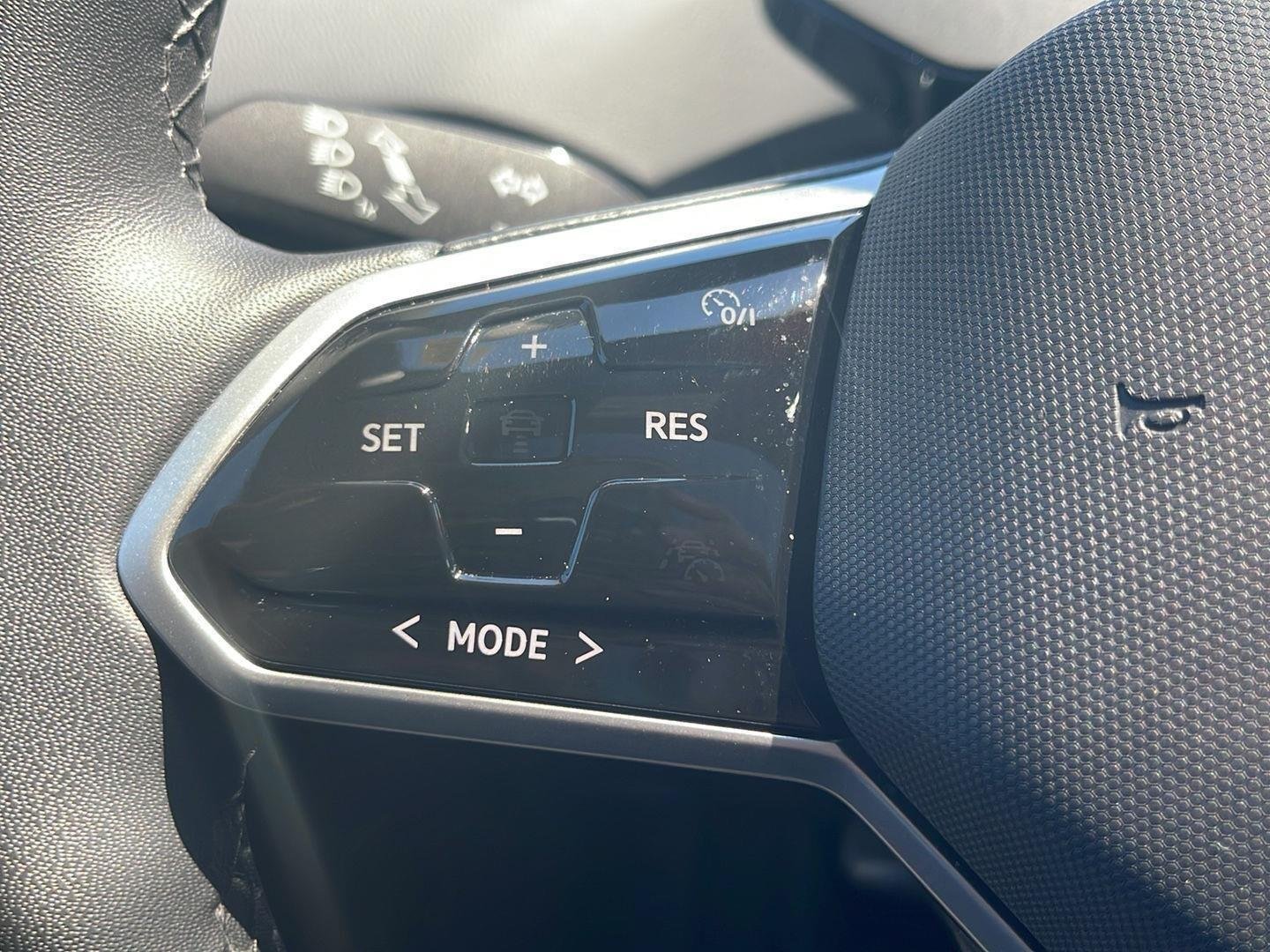 Used 2023 Pure Gray Volkswagen Pro S image 25