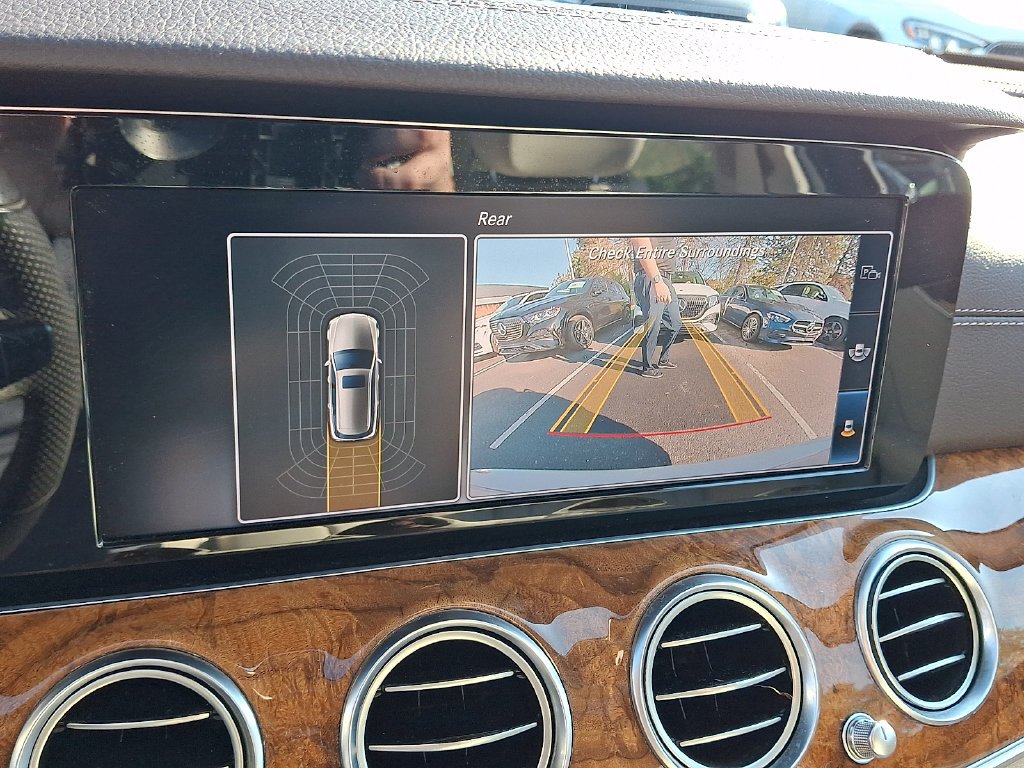 Used 2018 White Mercedes-Benz E 400 image 18