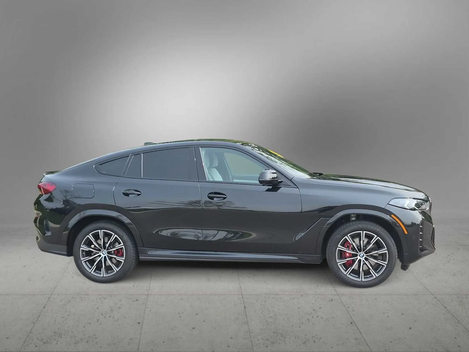New 2026 Black Sapphire Metallic BMW xDrive40i image 9